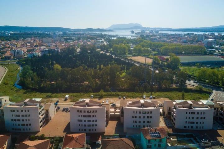 Il Borgo Appartamenti Ольбия Экстерьер фото